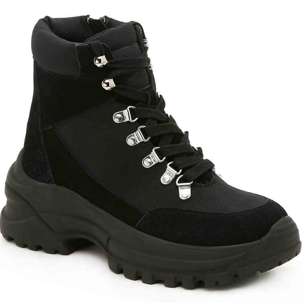 NEW Steve Madden Black Platform Booties